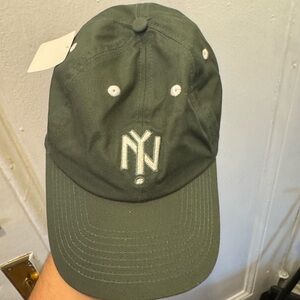 Daily Drills NYC Dad Baseball Hat in Green